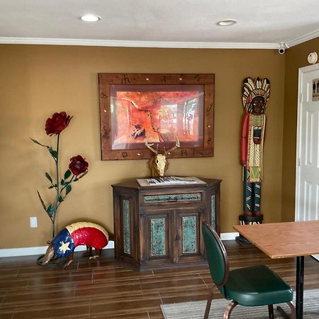 Glen Rose Inn & Suites Εξωτερικό φωτογραφία