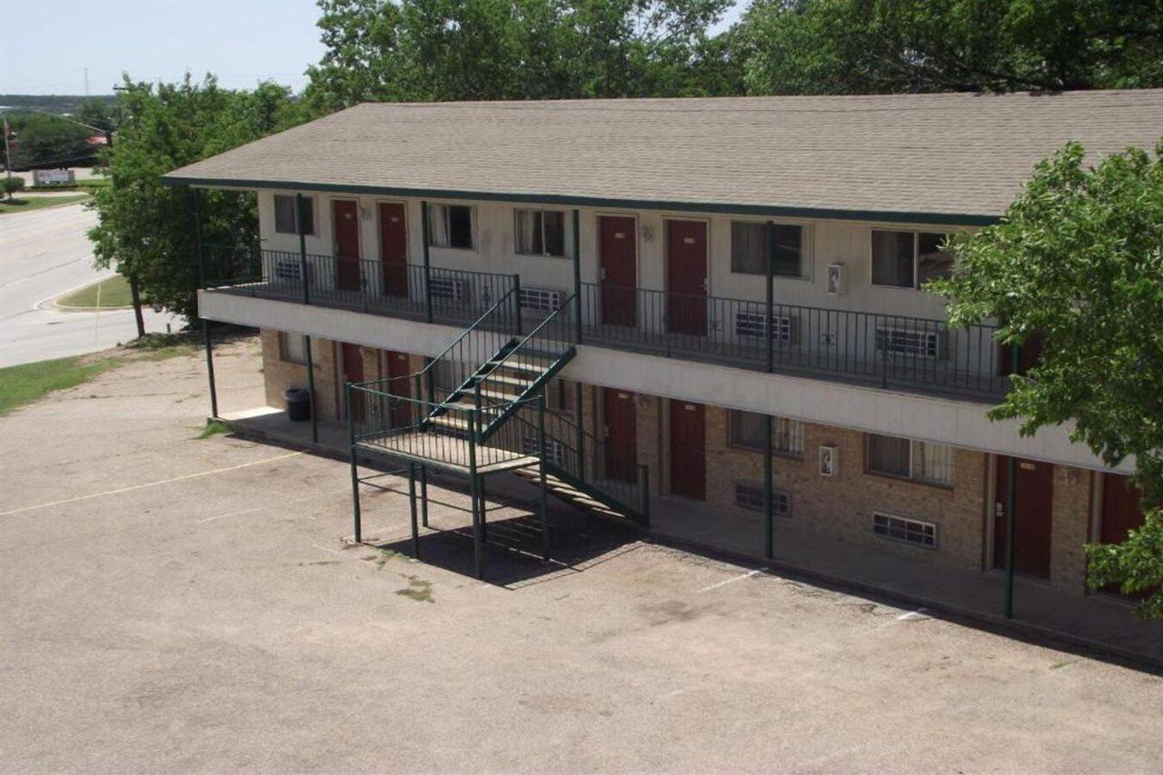 Glen Rose Inn & Suites Εξωτερικό φωτογραφία