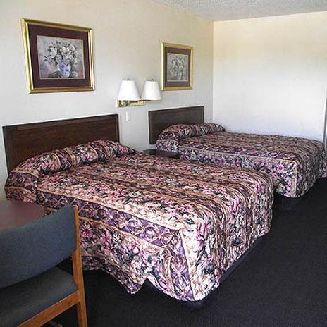 Glen Rose Inn & Suites Δωμάτιο φωτογραφία